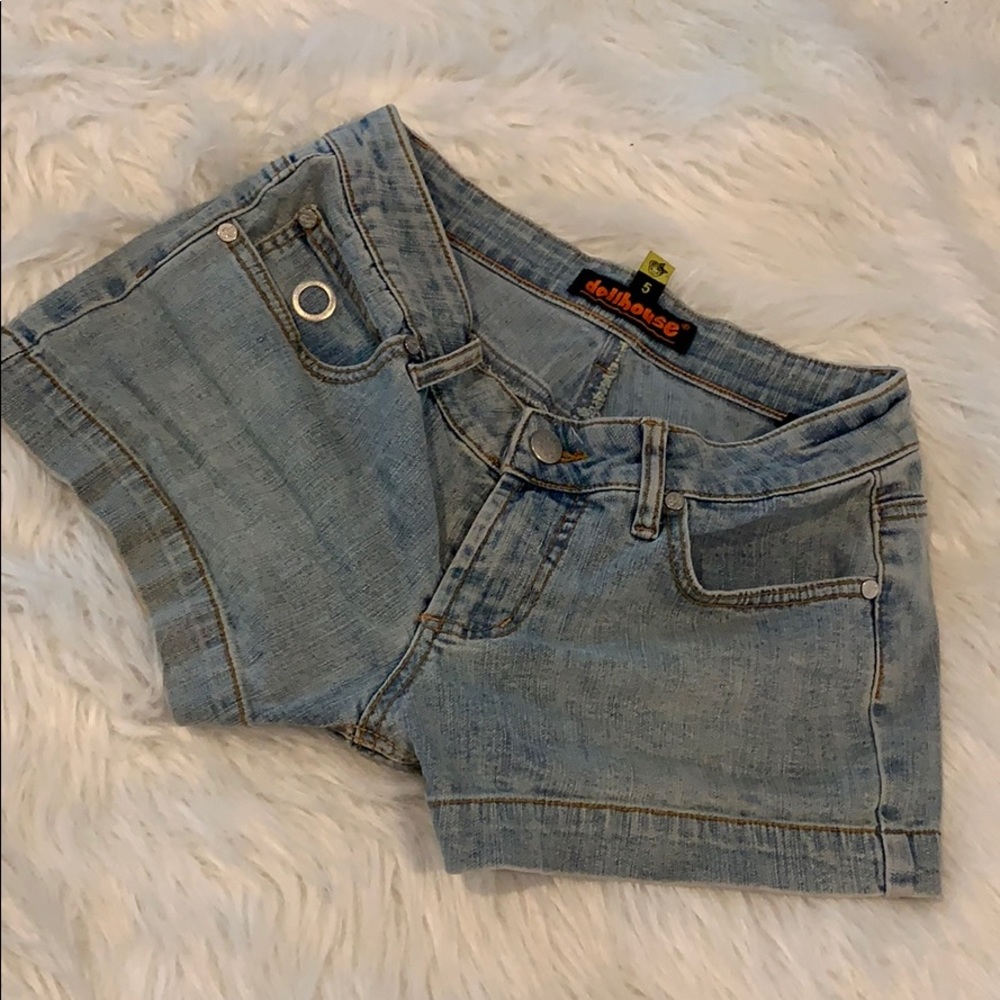 Dollhouse shorts juniors size 5